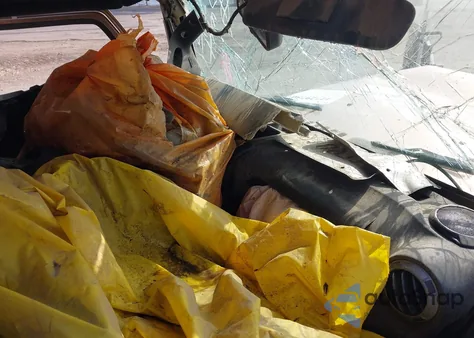 2015 Jeep Wrangler Unlimited Sport из США, поврежденный, VIN 1C4BJWDG3FL623152